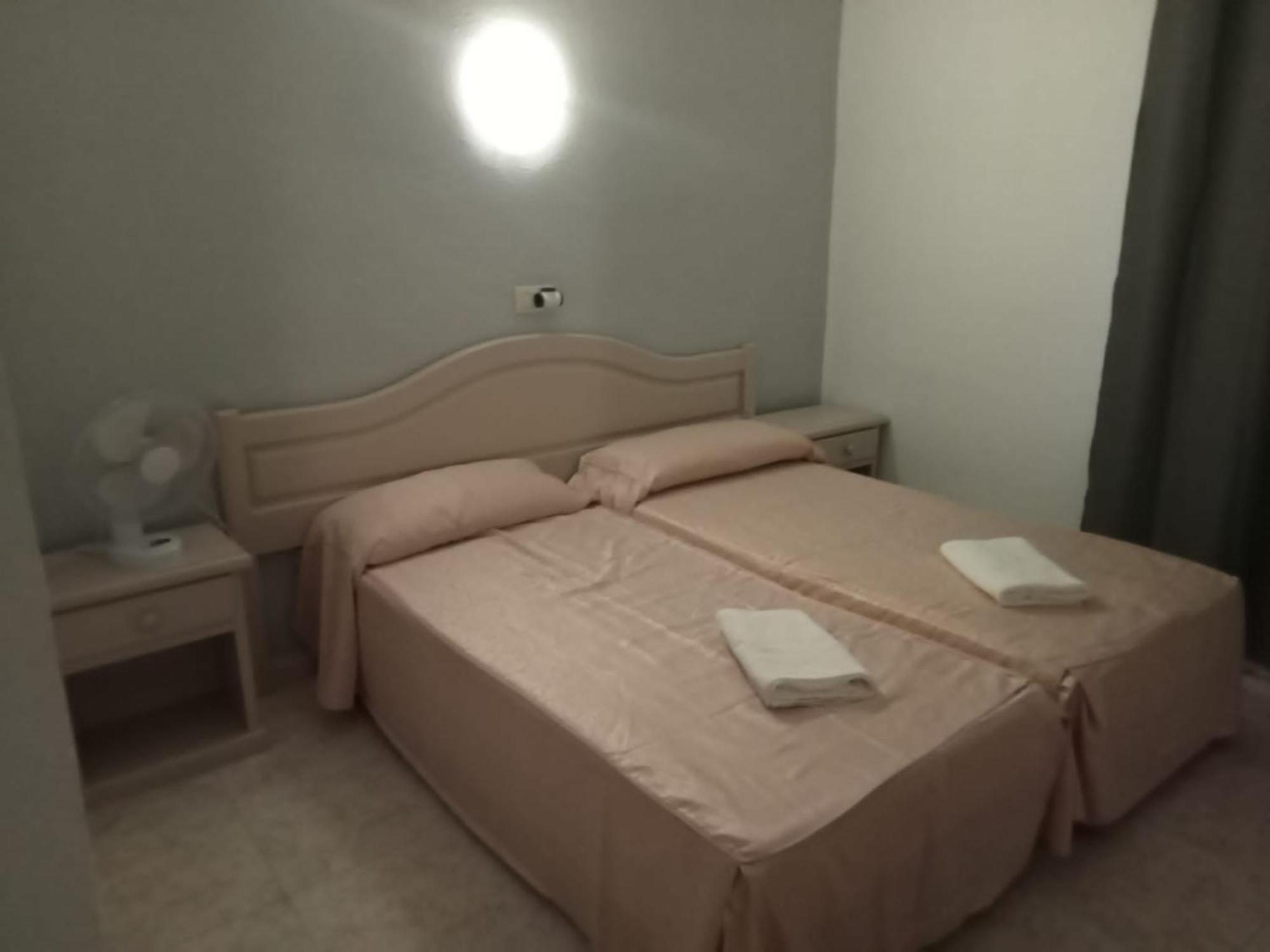 Hotel Castella Lloret de Mar Ngoại thất bức ảnh